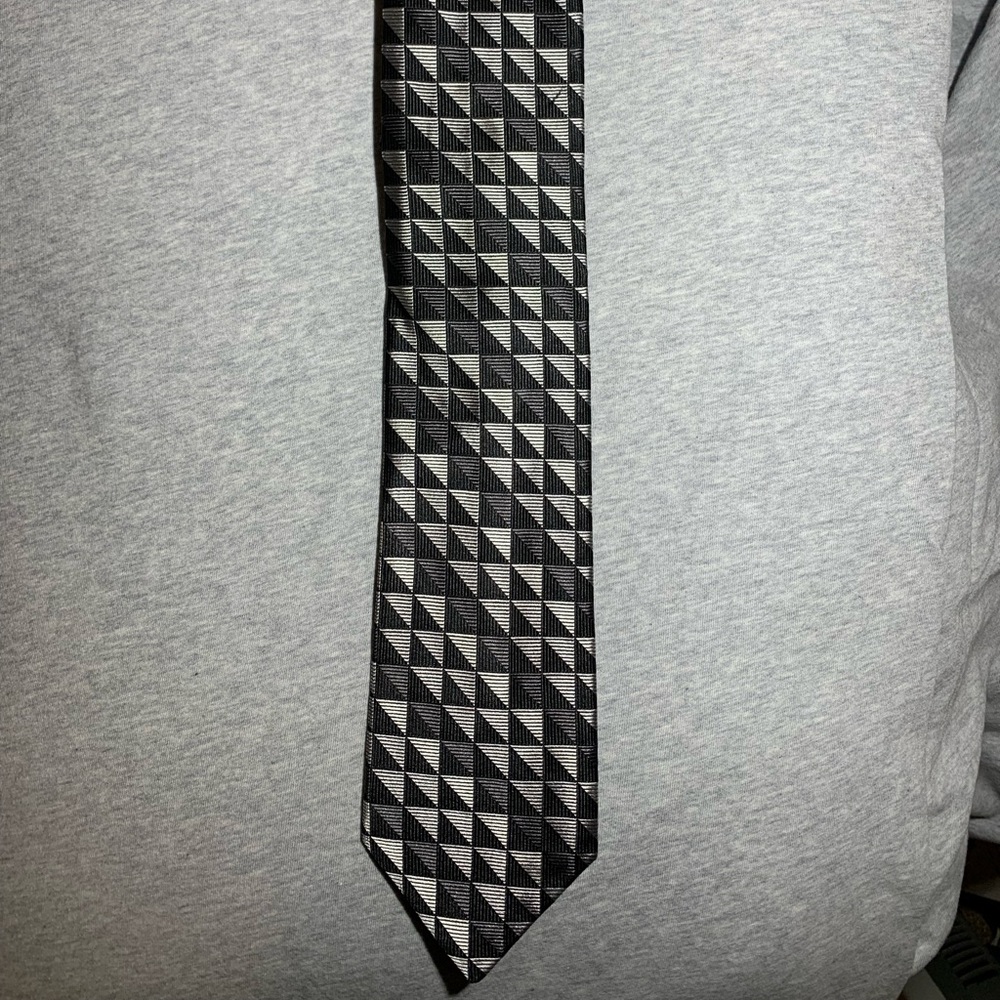 Paul Fredrick Tie